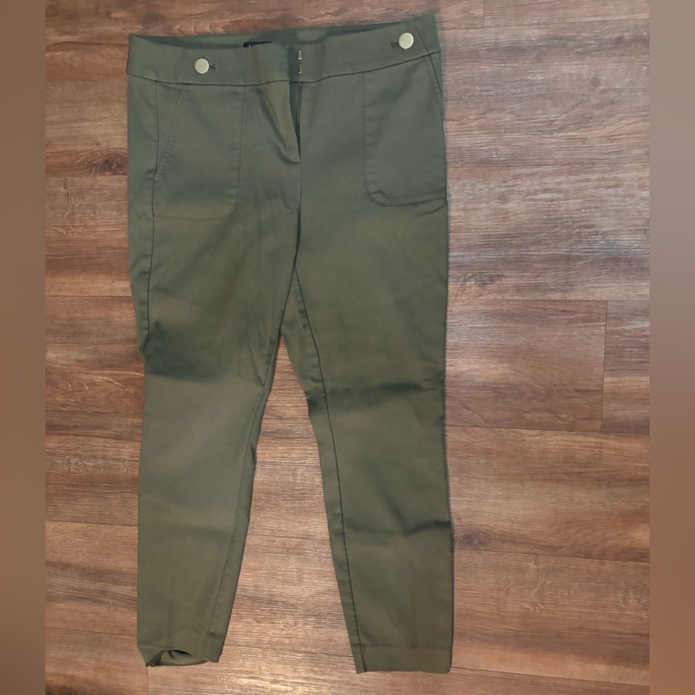 LOFT Women’s Olive Green Dress Pants